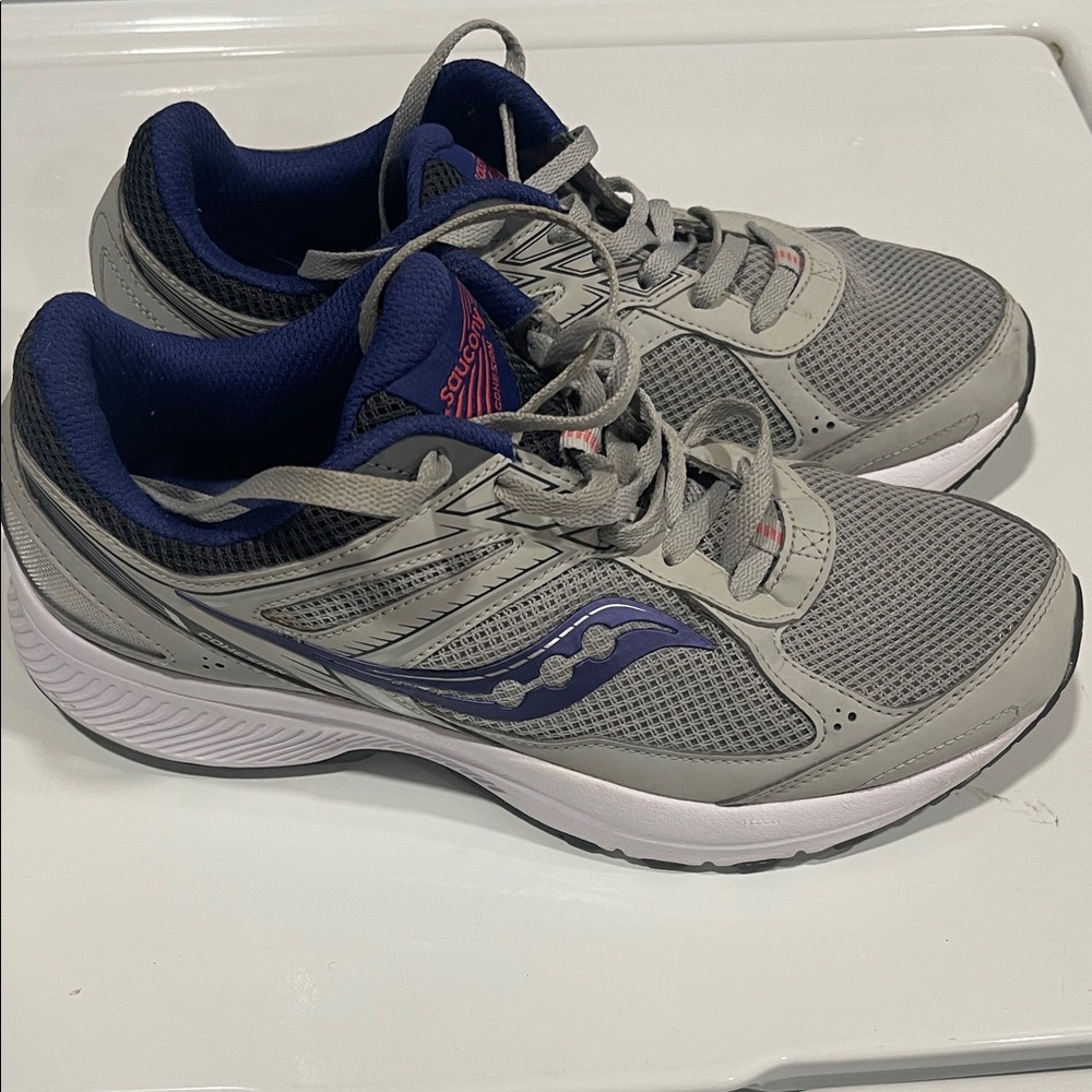 Saucony Women's Gray and Blue Sneakers